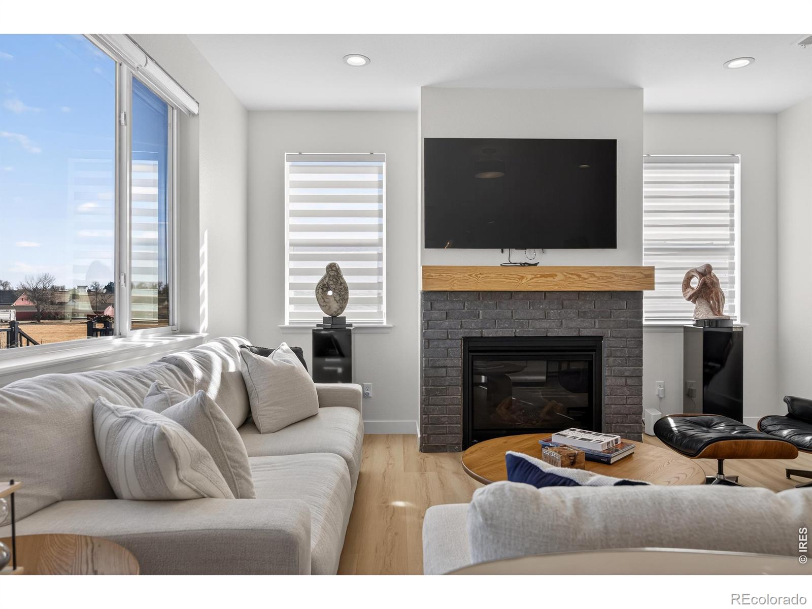 MLS Image #4 for 390  kansas avenue,berthoud, Colorado