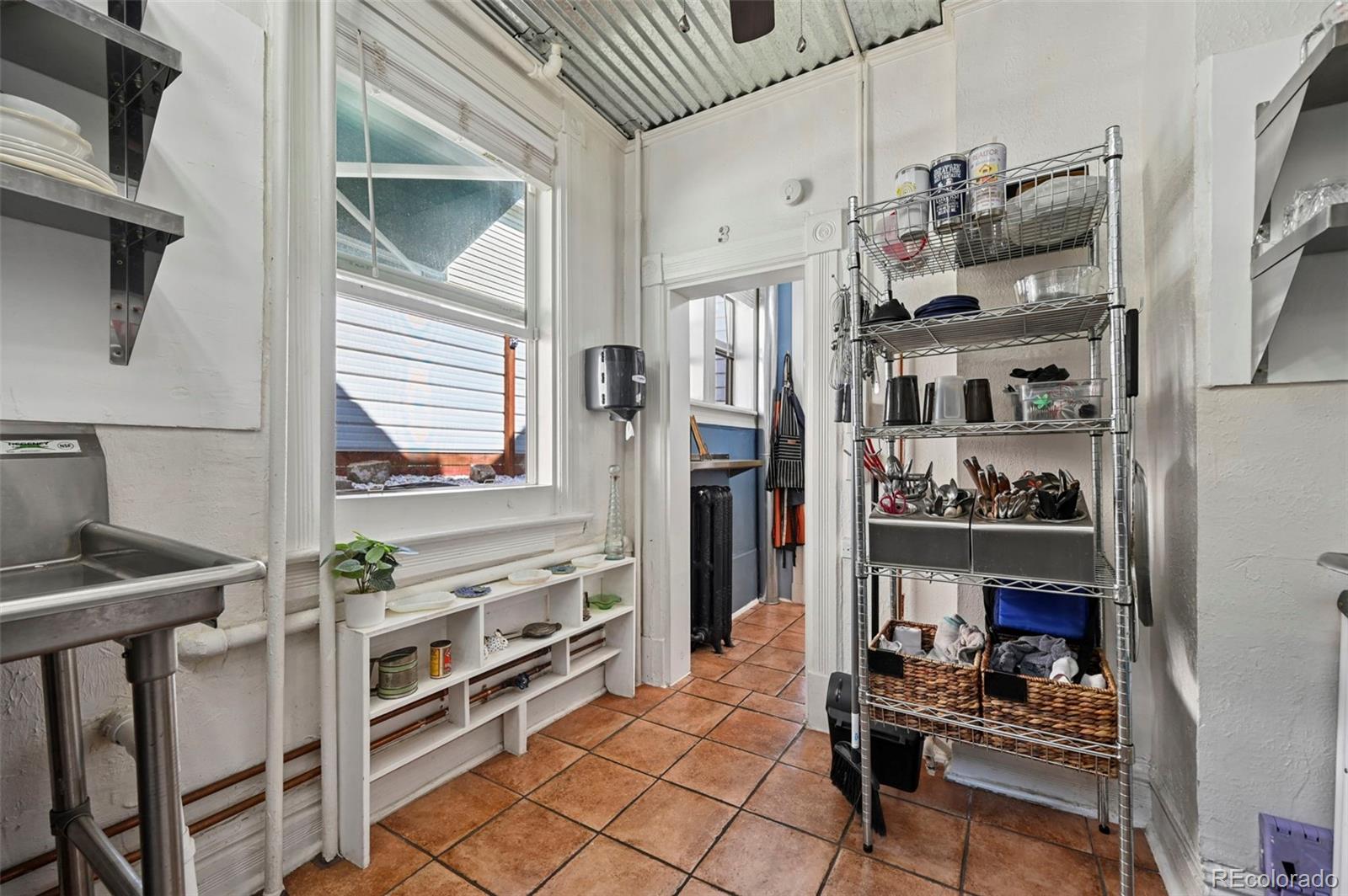 MLS Image #13 for 323 e boulder street,colorado springs, Colorado