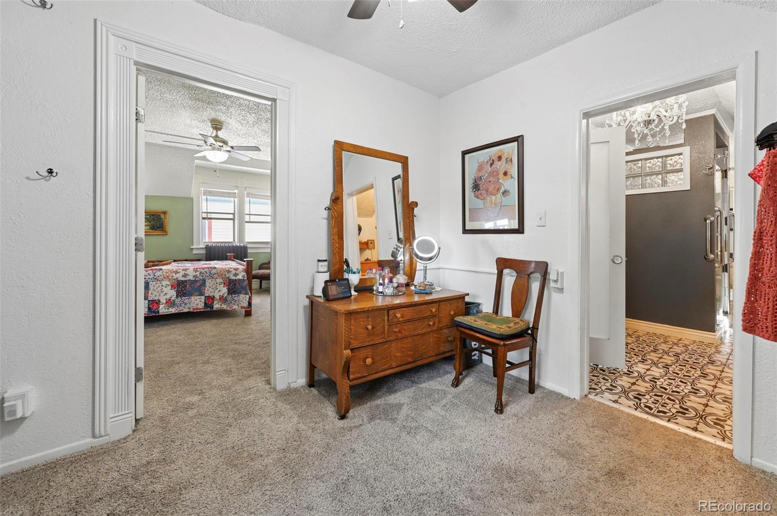 MLS Image #23 for 323 e boulder street,colorado springs, Colorado