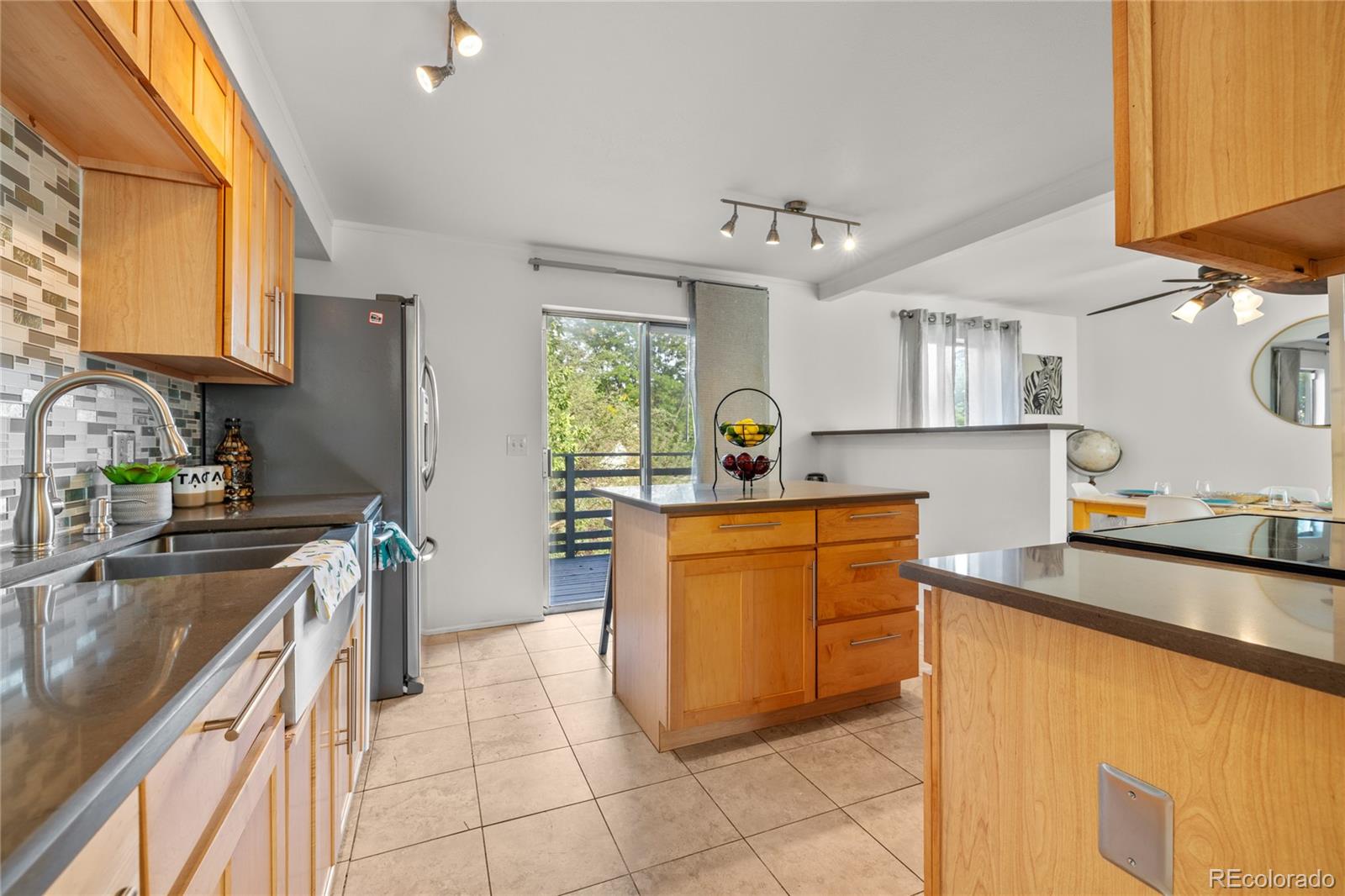 MLS Image #2 for 1836 s evanston street,aurora, Colorado