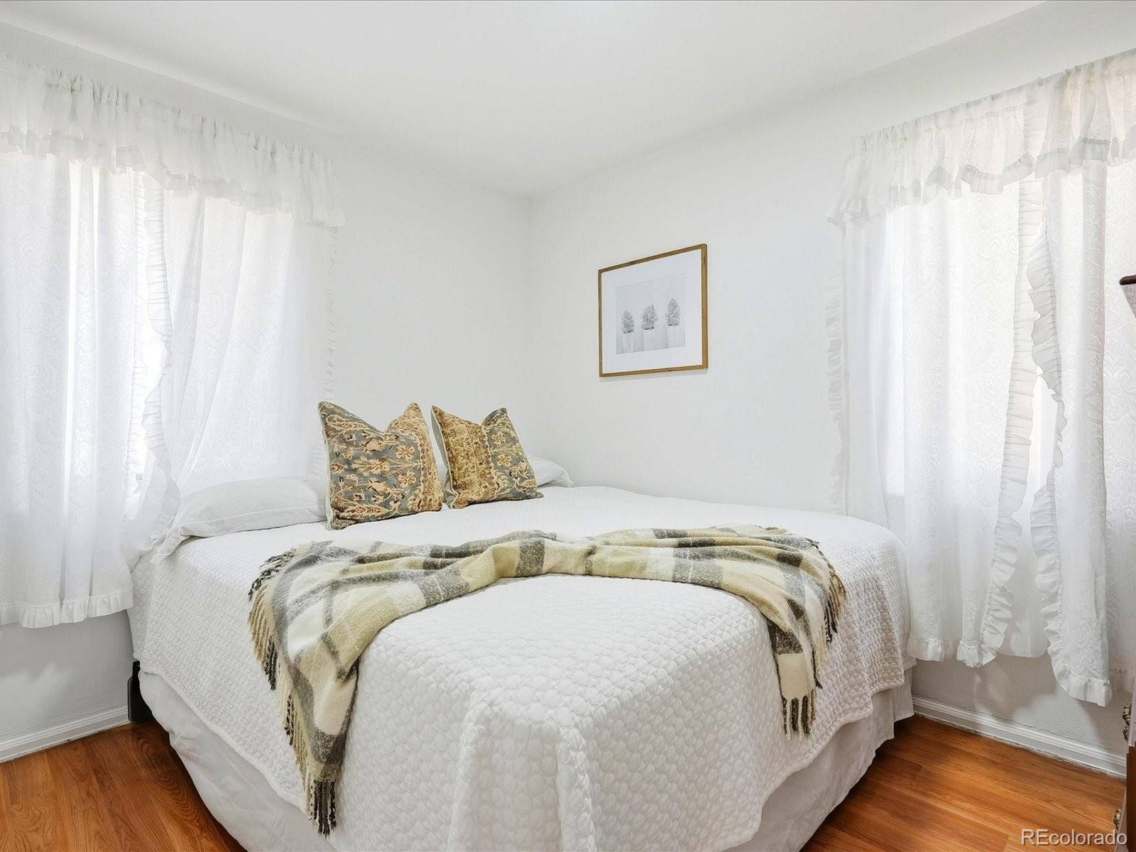 MLS Image #17 for 3445  dahlia street,denver, Colorado