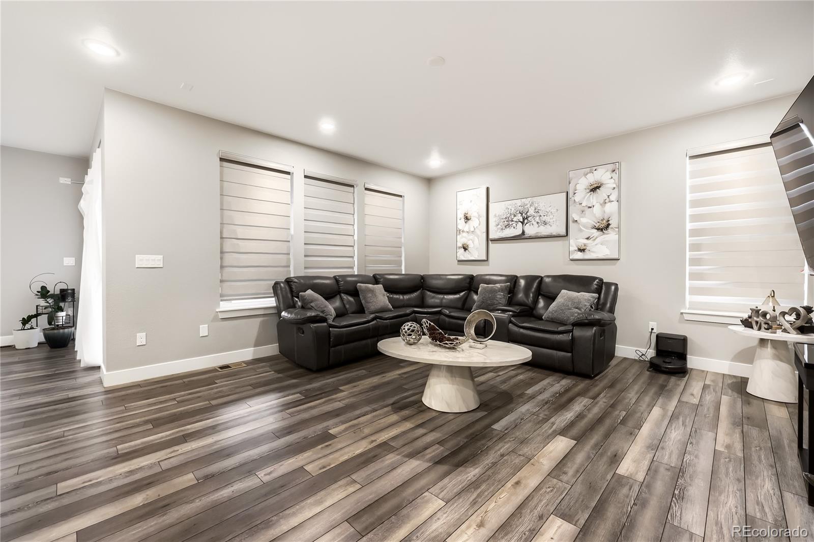 MLS Image #3 for 3976 n catawba way,aurora, Colorado
