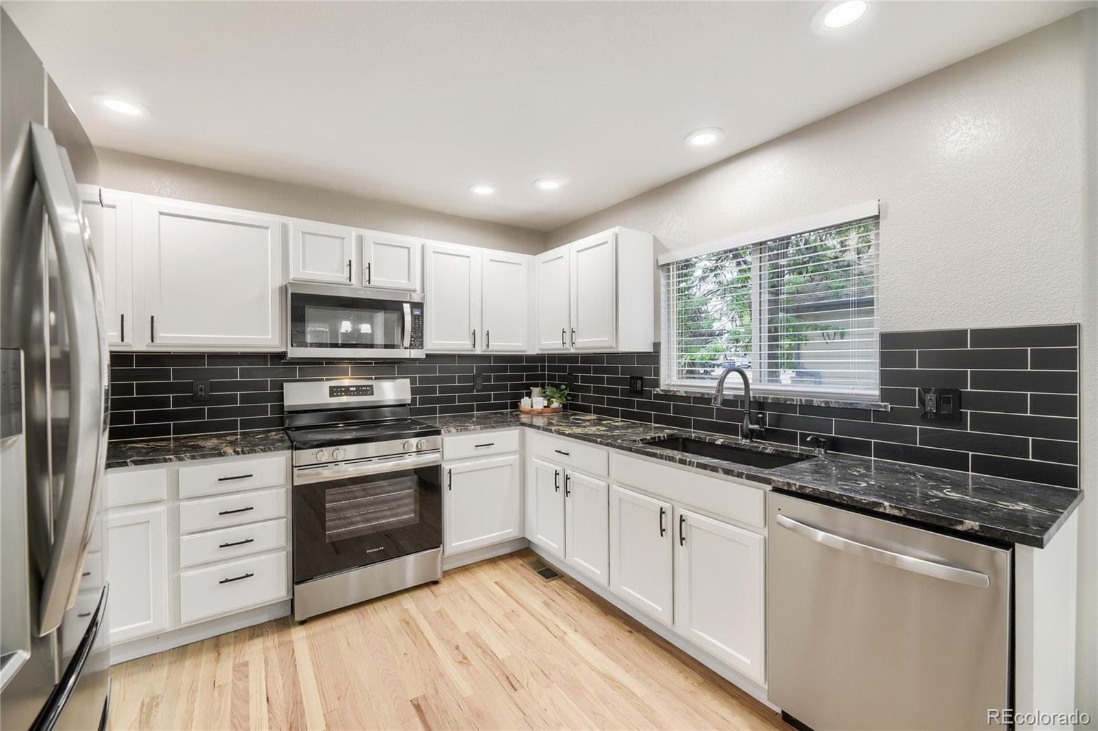 MLS Image #5 for 6542  silverleaf court,firestone, Colorado