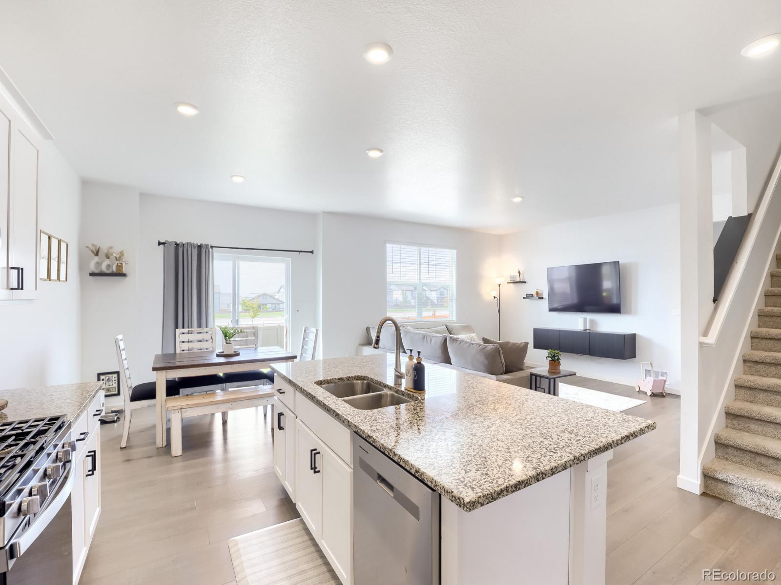 MLS Image #4 for 651 n allium street,watkins, Colorado
