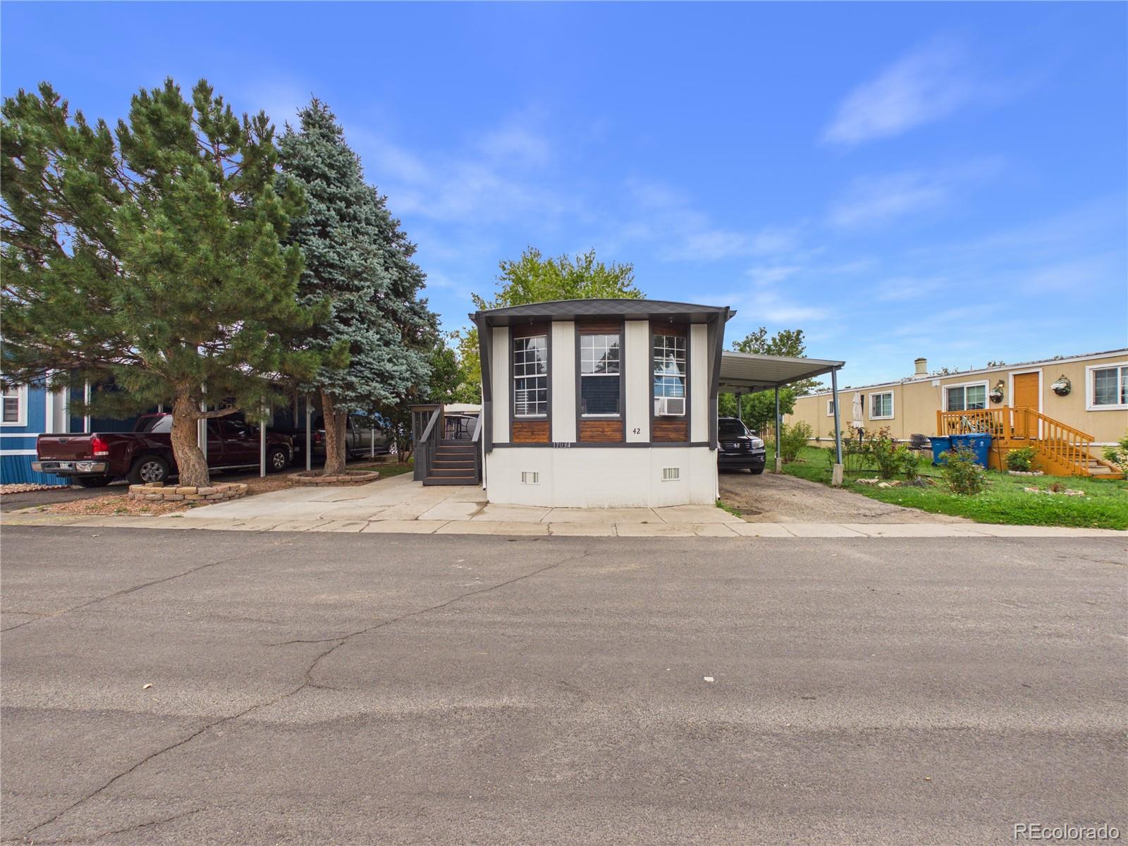 MLS Image #1 for 17034 e buchanan place,aurora, Colorado