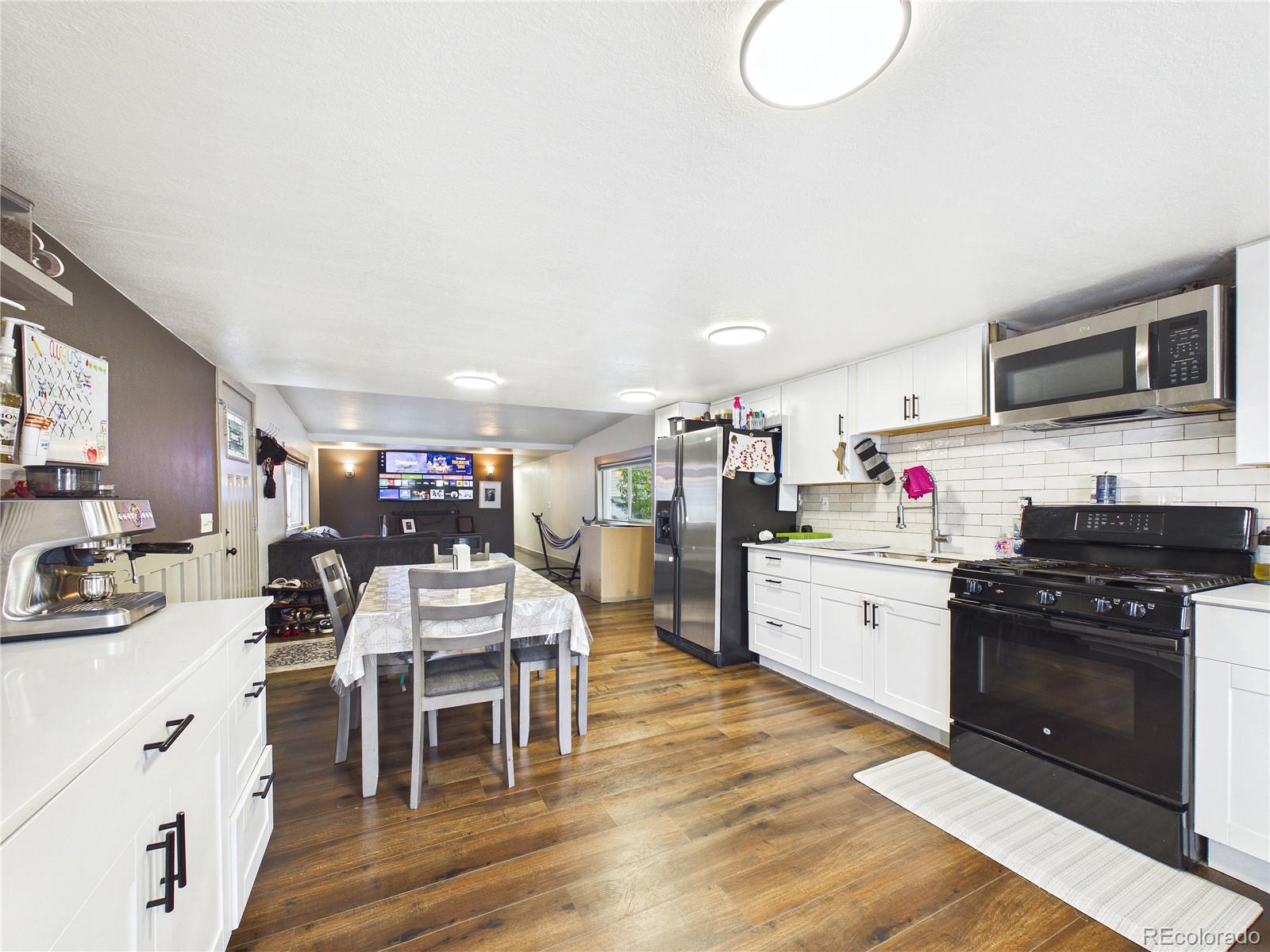 MLS Image #9 for 17034 e buchanan place,aurora, Colorado