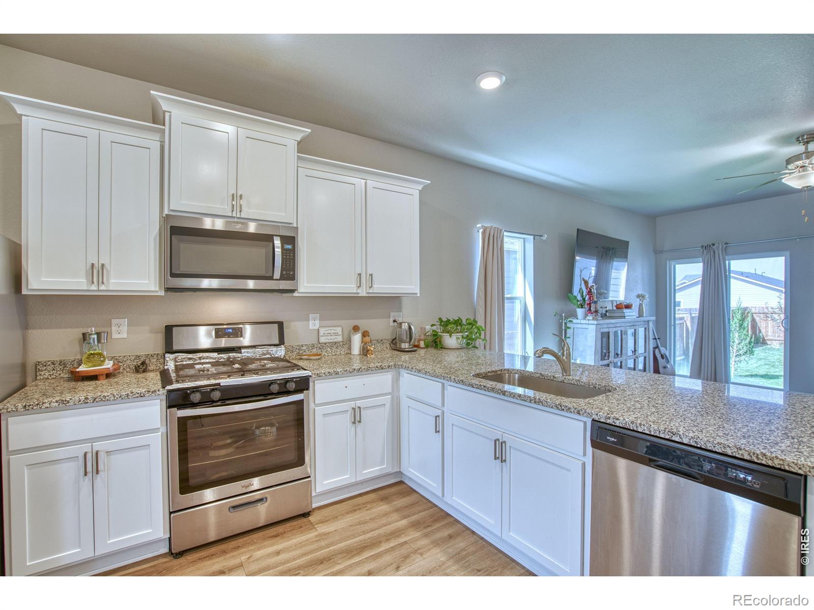MLS Image #5 for 1127  savona avenue,fort lupton, Colorado