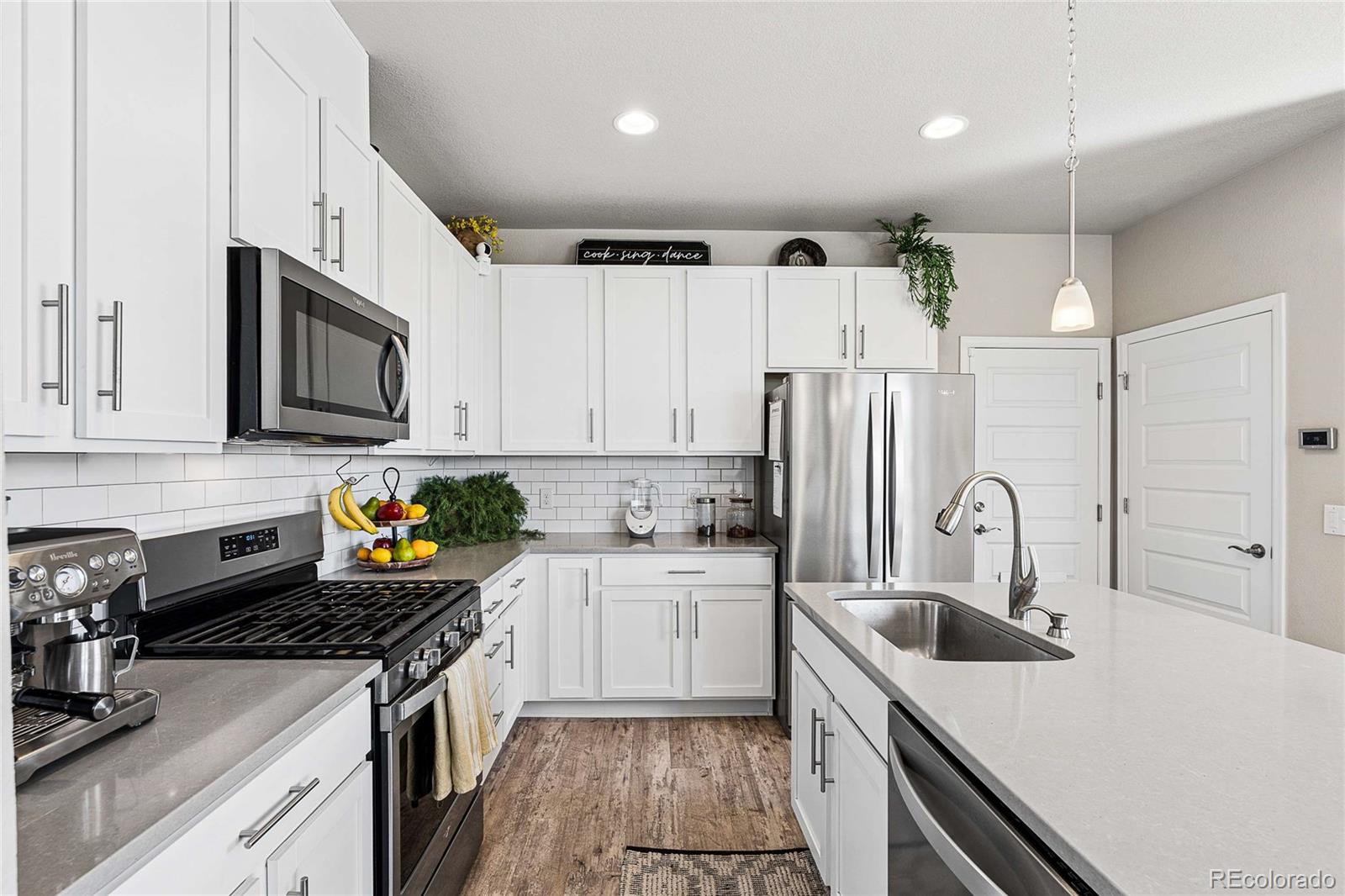 MLS Image #6 for 19592 w 93rd place a,arvada, Colorado