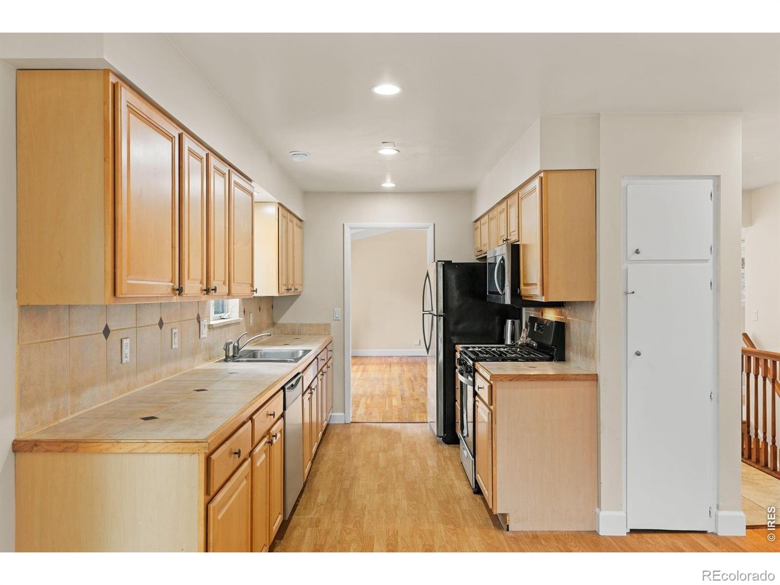 MLS Image #14 for 4350  comanche drive,boulder, Colorado