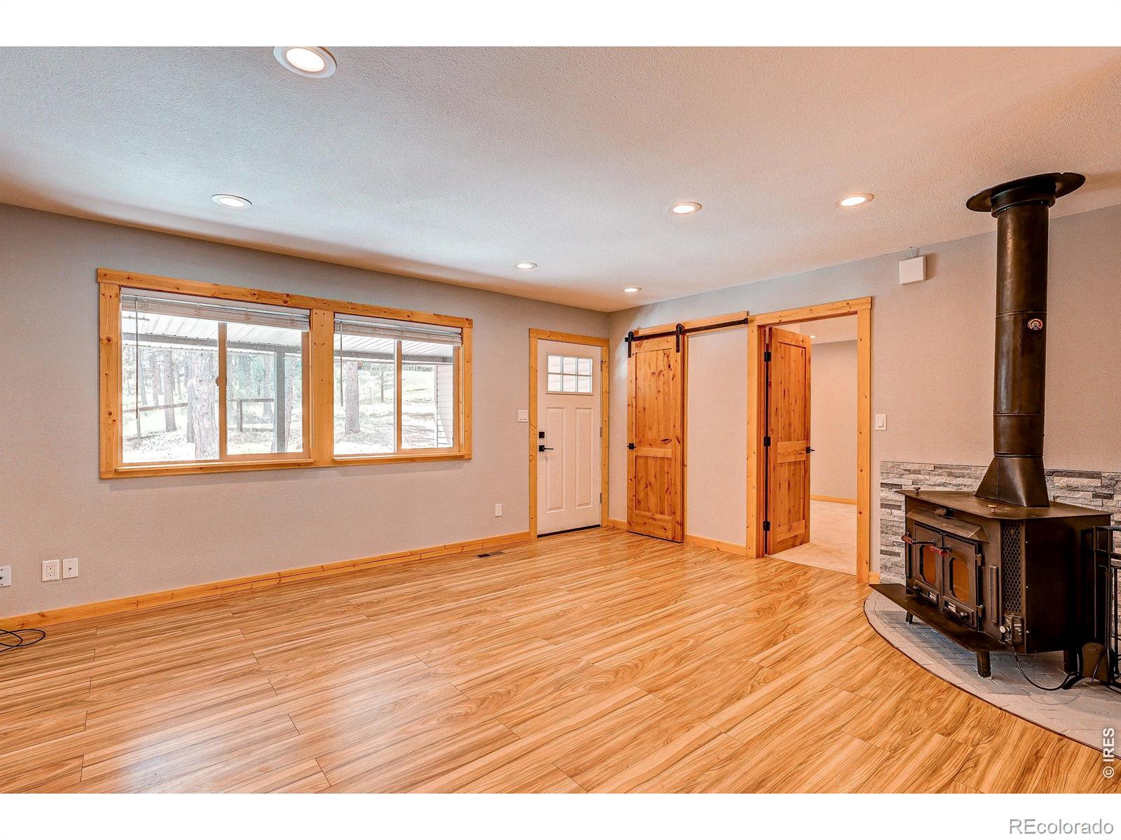 MLS Image #10 for 166  cherokee road,lyons, Colorado