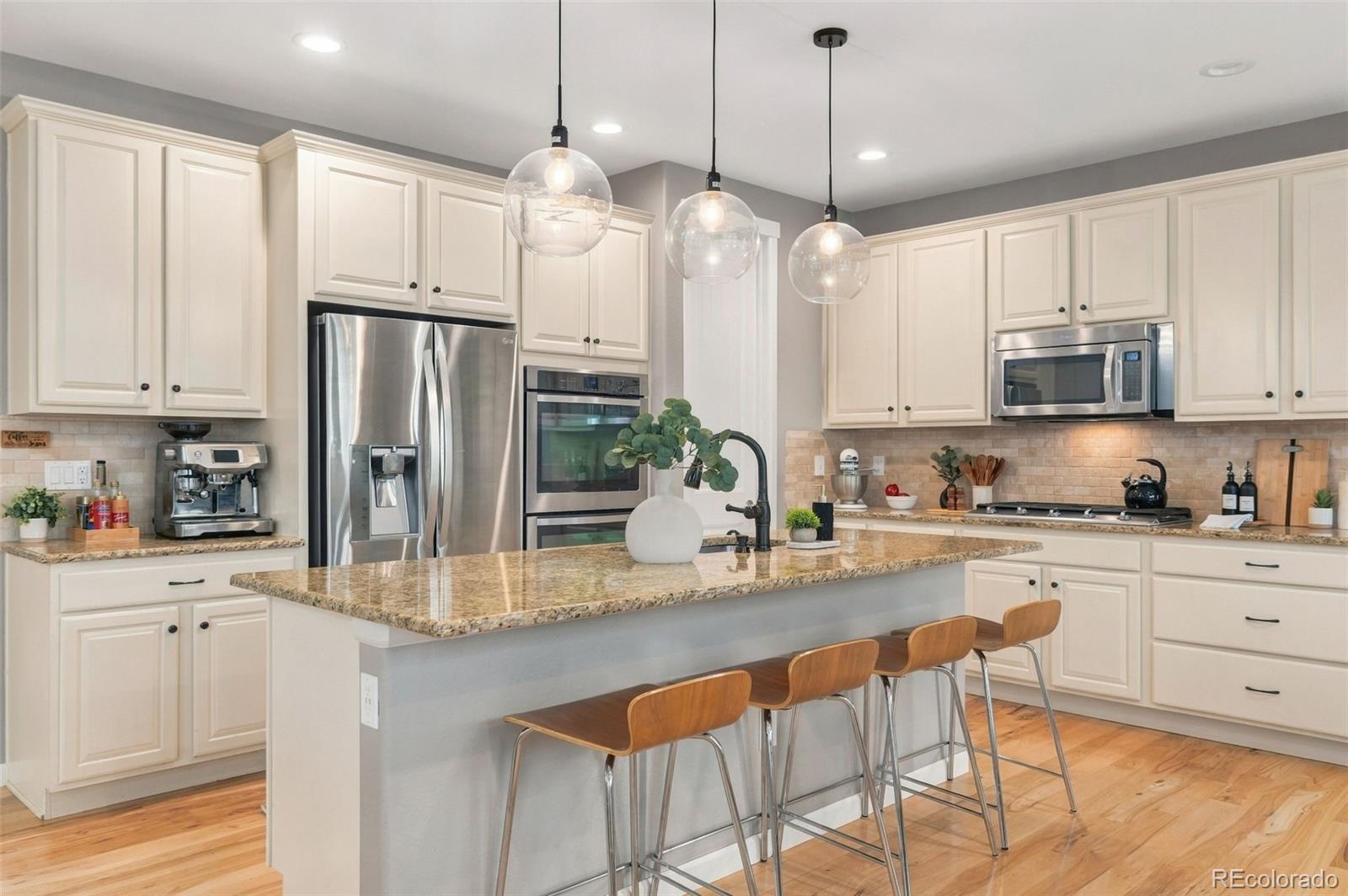 MLS Image #16 for 5165  barn owl court,morrison, Colorado