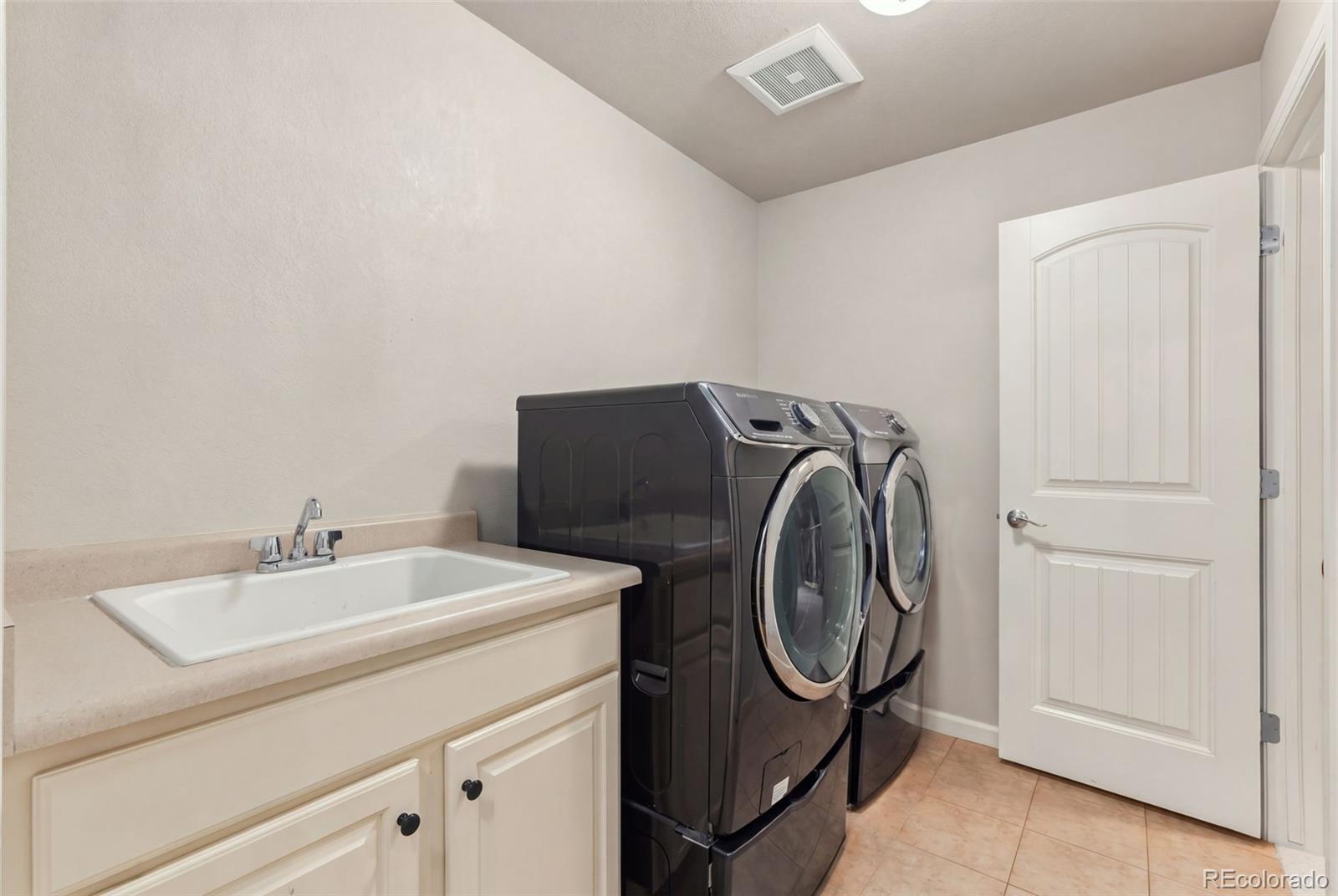 MLS Image #23 for 5165  barn owl court,morrison, Colorado