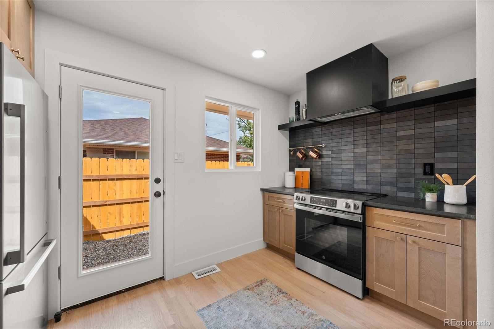 MLS Image #6 for 3660  grape street,denver, Colorado