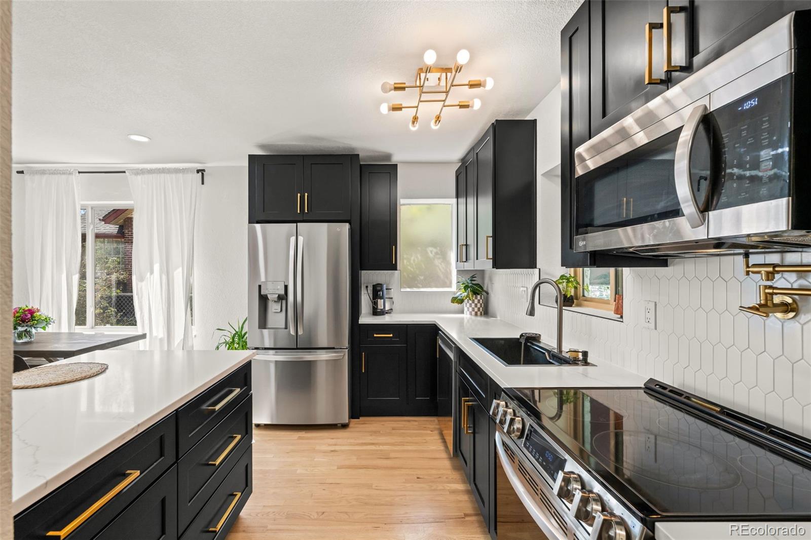 MLS Image #15 for 3553 n clayton street,denver, Colorado
