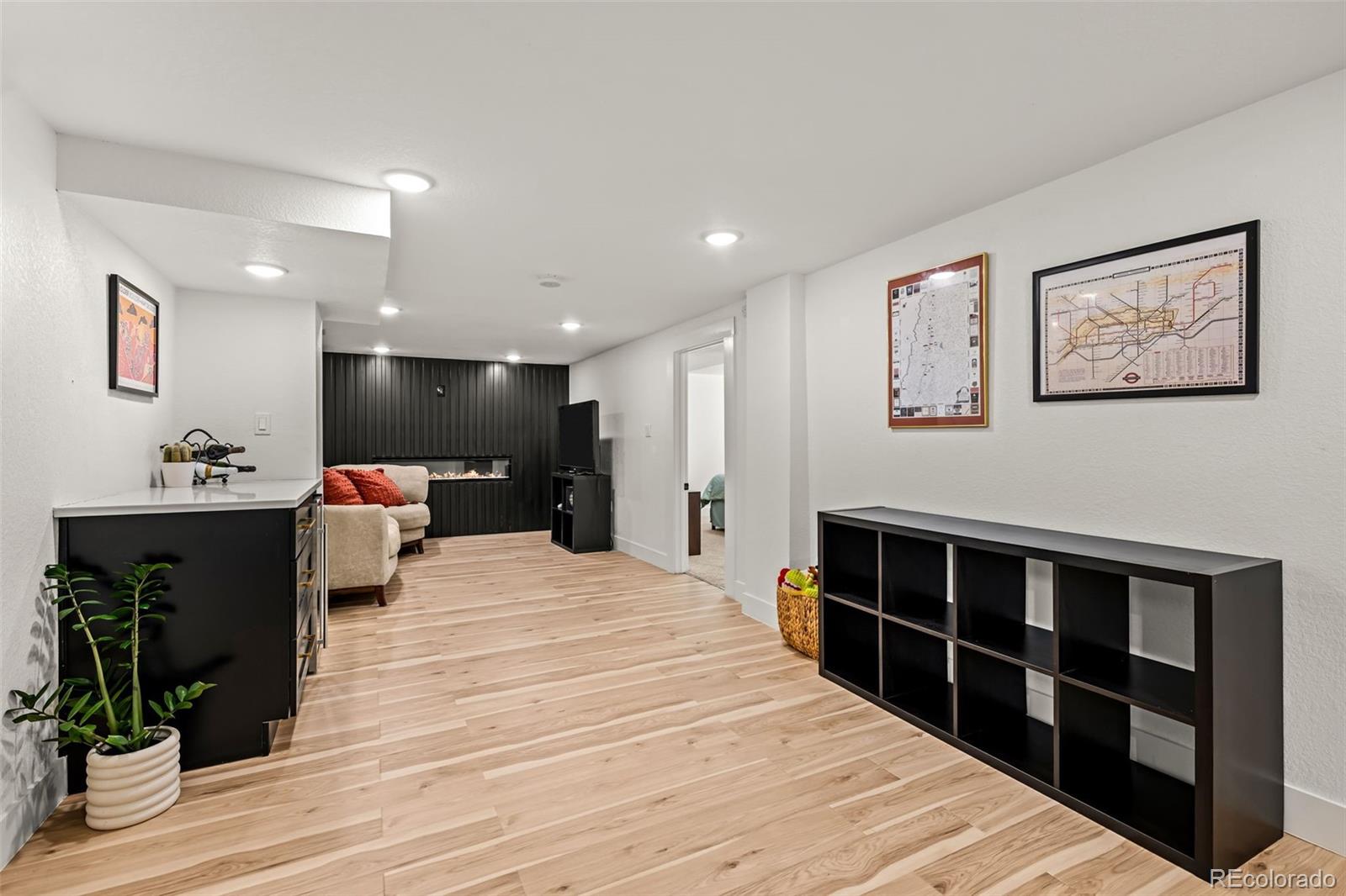MLS Image #21 for 3553 n clayton street,denver, Colorado