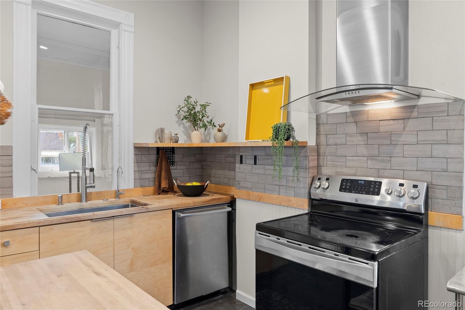 MLS Image #14 for 3201  bruce randolph avenue,denver, Colorado