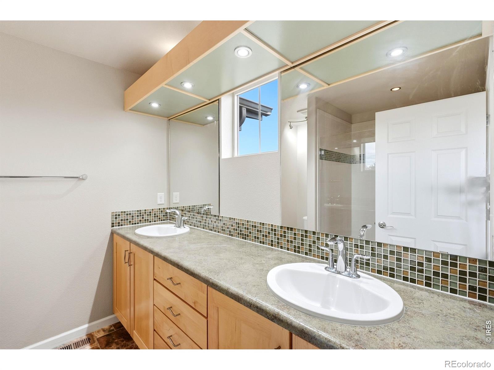 MLS Image #14 for 1647  venice lane,longmont, Colorado