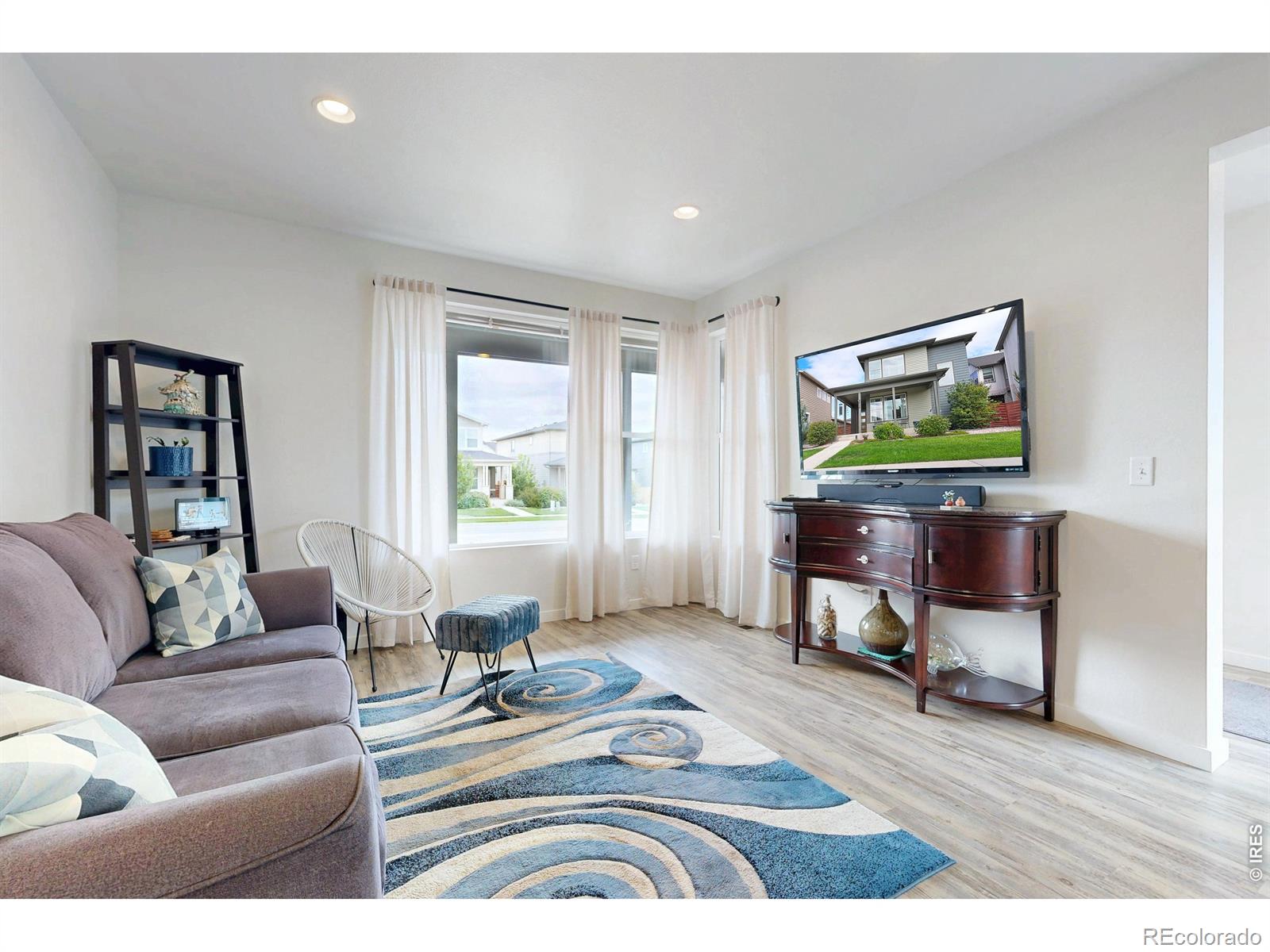 MLS Image #3 for 3014  sykes drive,fort collins, Colorado