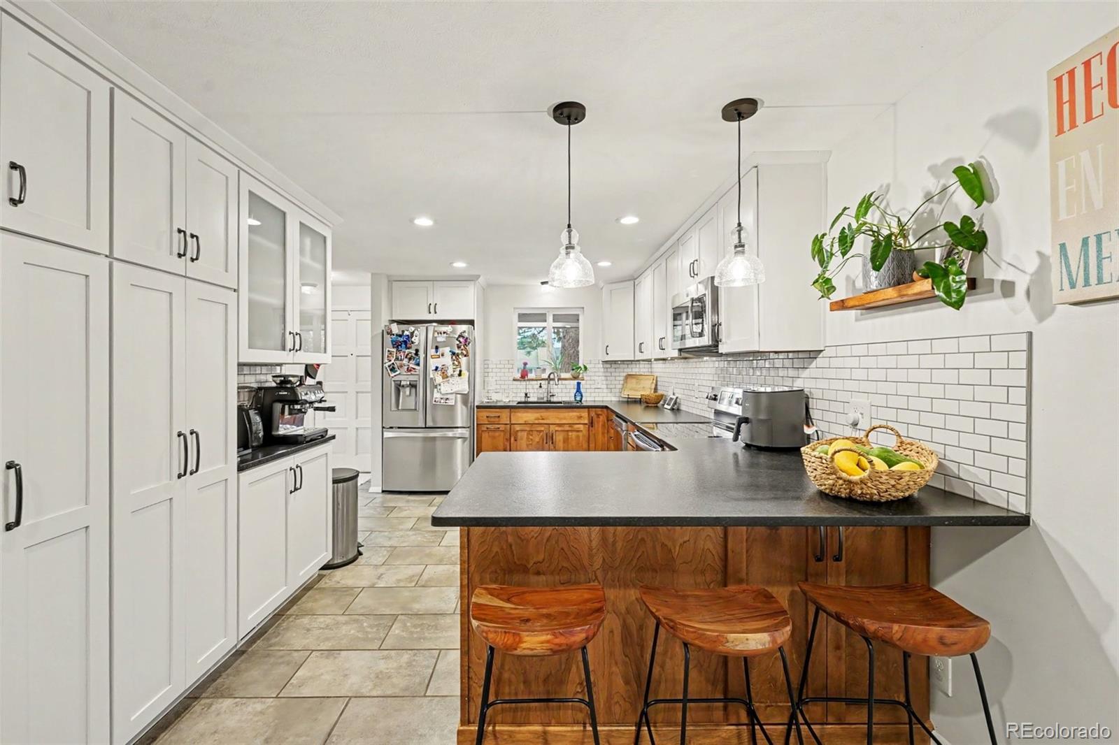 MLS Image #11 for 5333 w amherst avenue,denver, Colorado