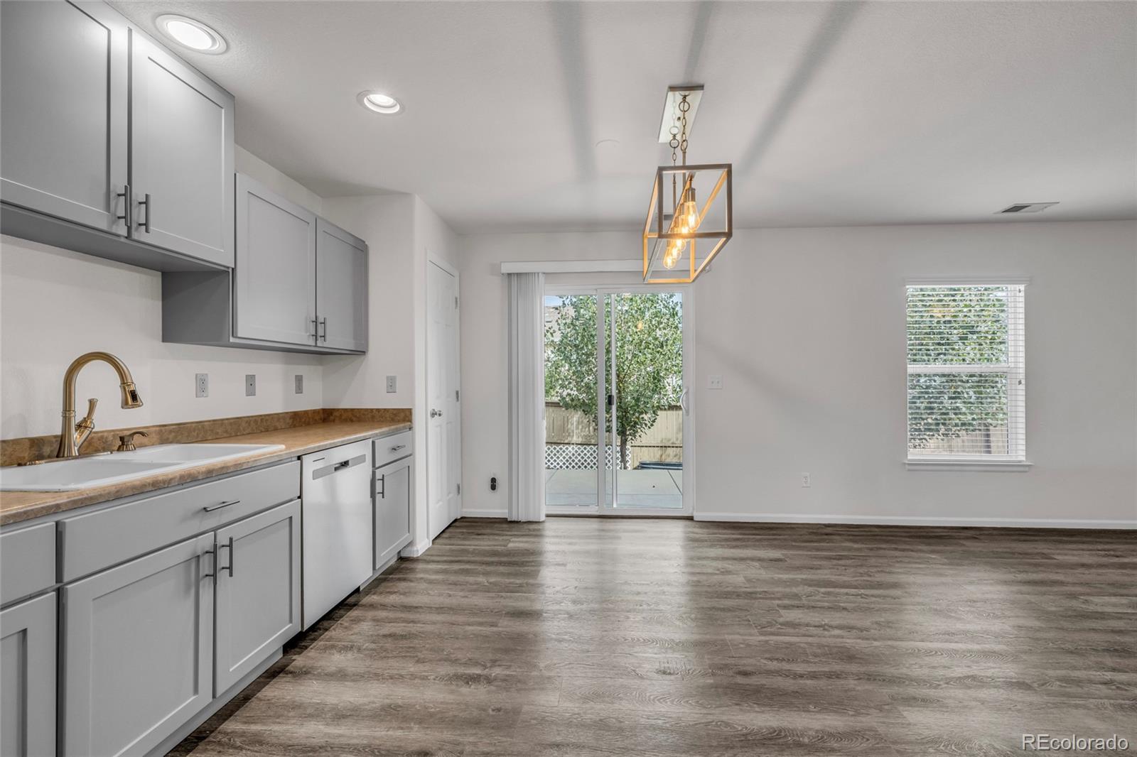 MLS Image #13 for 5702  raleigh circle,castle rock, Colorado
