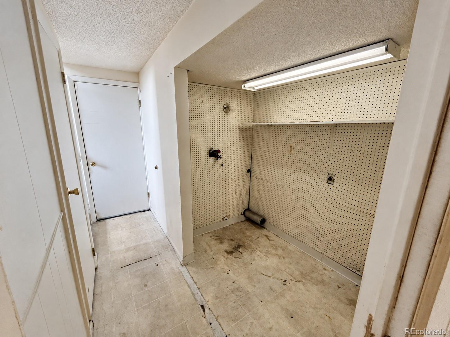 MLS Image #15 for 7732  saulsbury street,arvada, Colorado