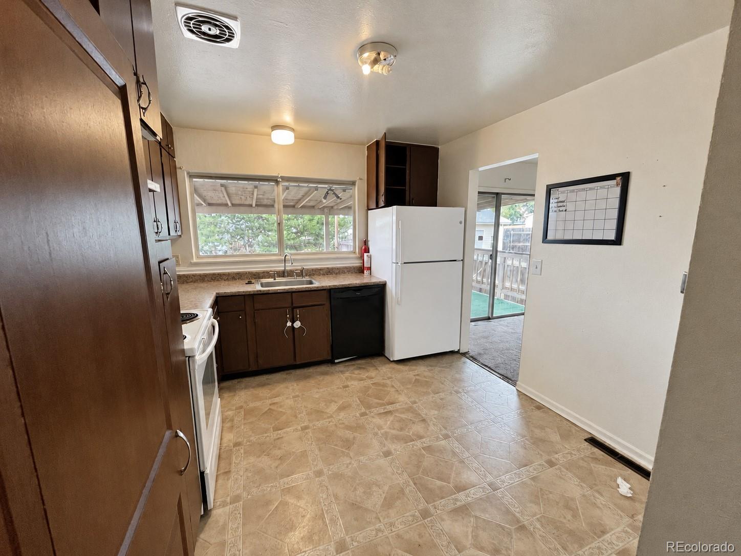 MLS Image #9 for 7732  saulsbury street,arvada, Colorado
