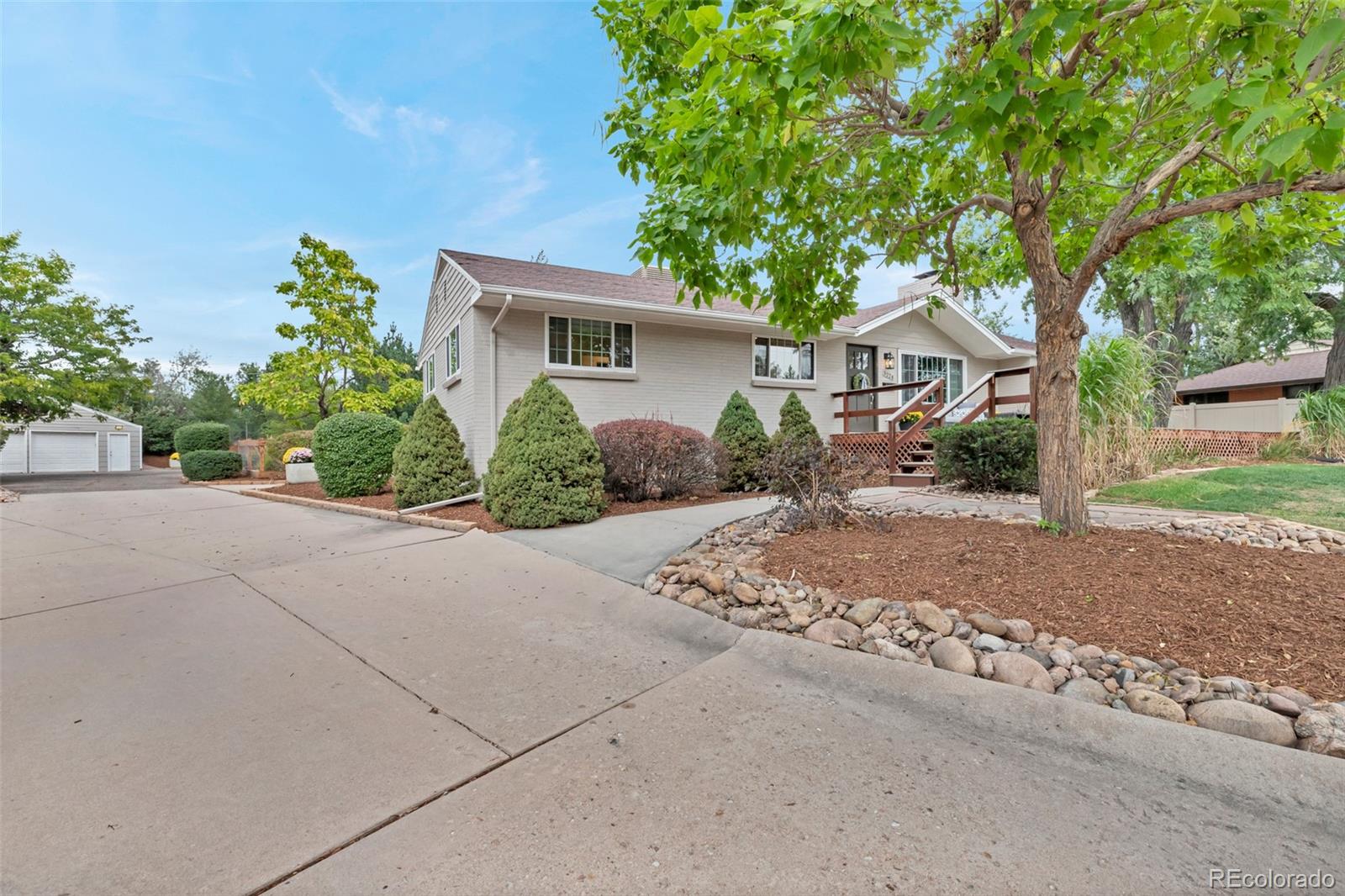 MLS Image #12 for 3224 s ivy way,denver, Colorado