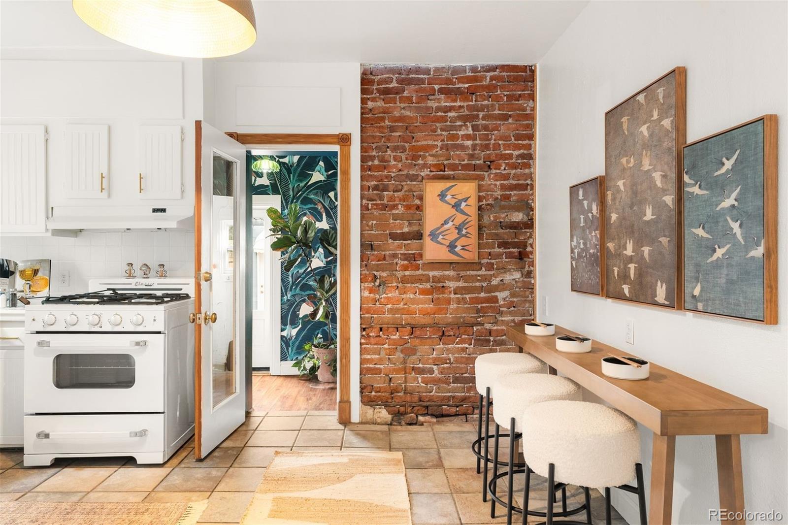 MLS Image #4 for 2081 s grant street,denver, Colorado