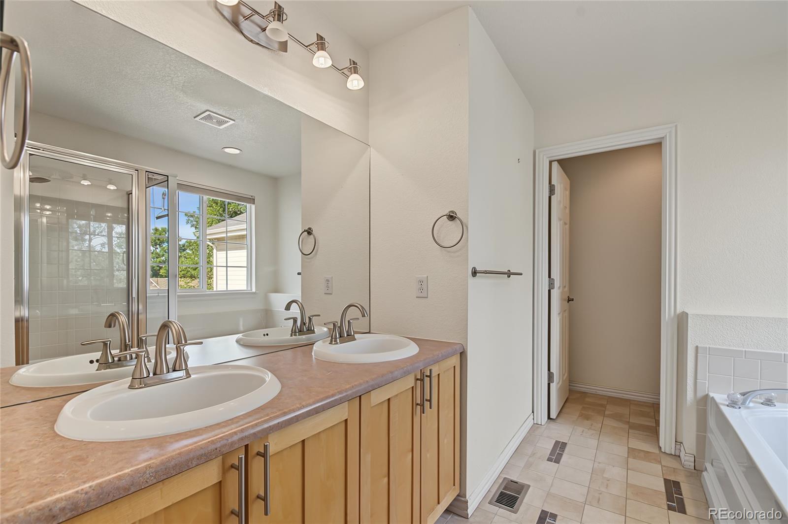 MLS Image #17 for 5155 w quincy avenue,denver, Colorado