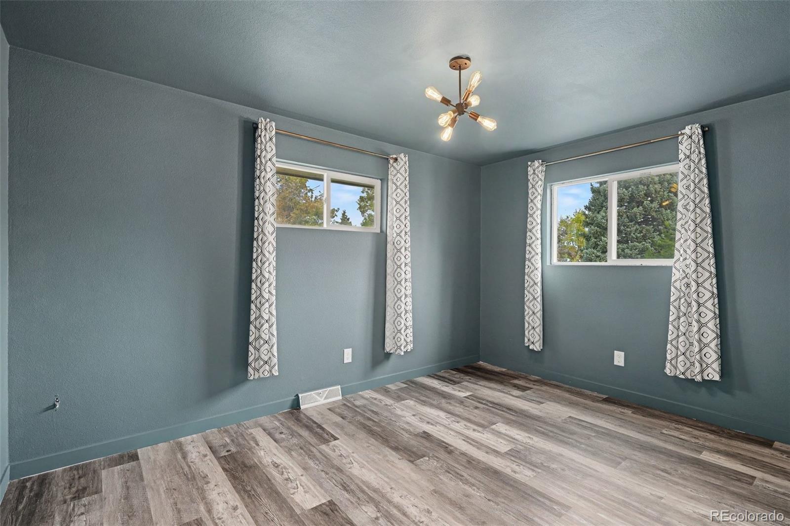 MLS Image #15 for 6770 s clermont street,centennial, Colorado