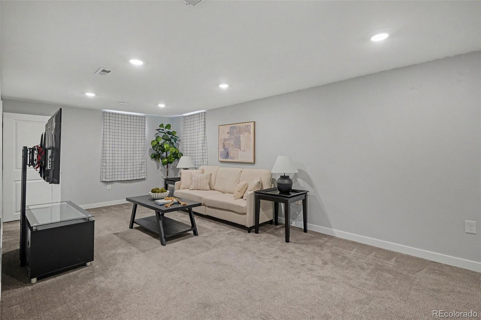 MLS Image #21 for 6770 s clermont street,centennial, Colorado