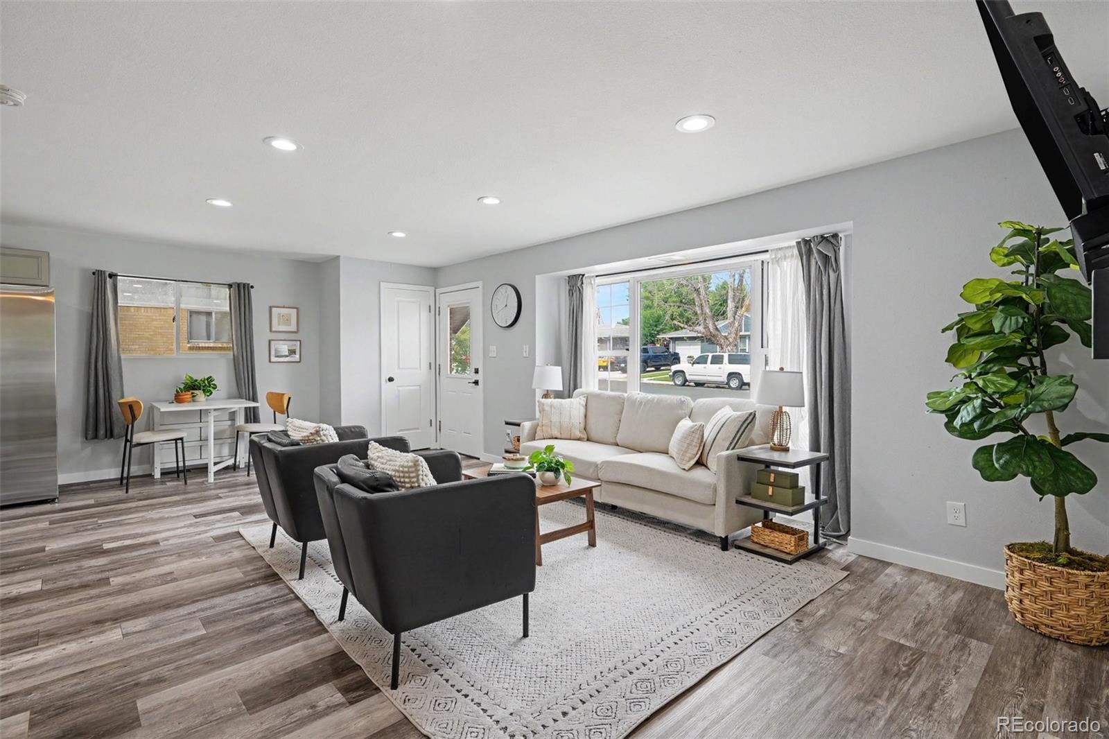 MLS Image #5 for 6770 s clermont street,centennial, Colorado