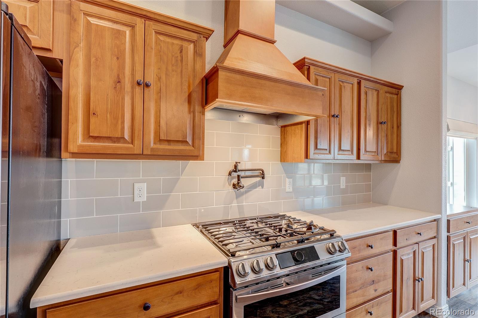 MLS Image #2 for 2581  greenhorn view drive,pueblo west, Colorado