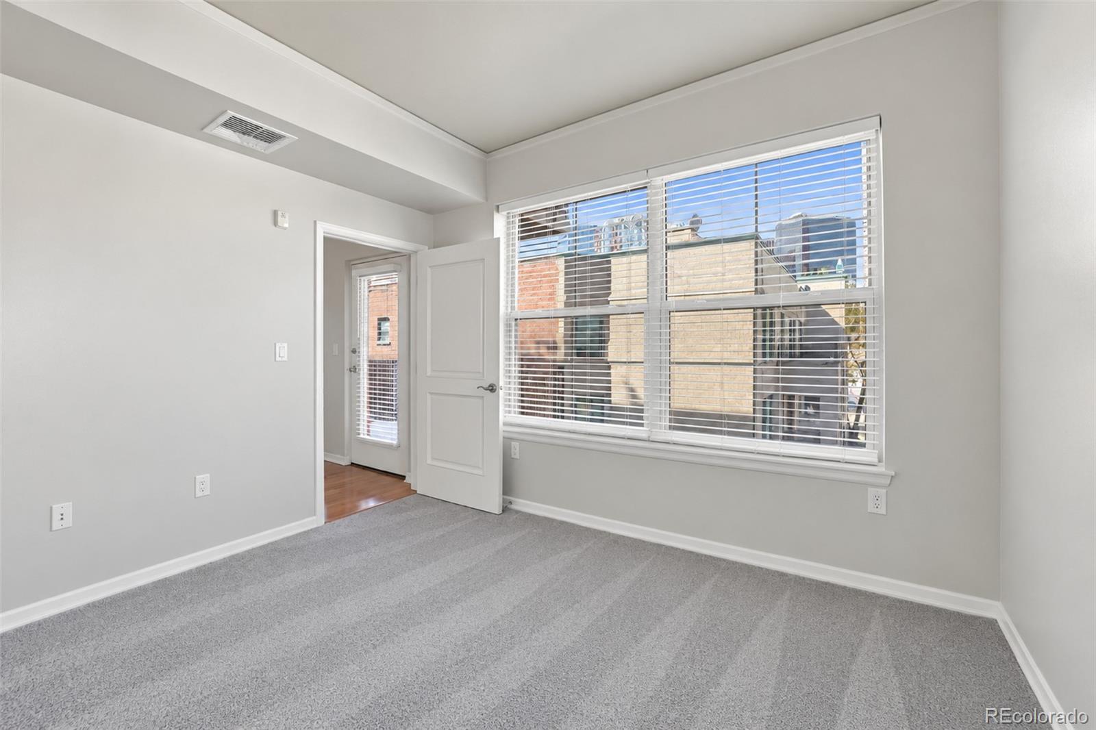 MLS Image #10 for 1975 n grant street,denver, Colorado