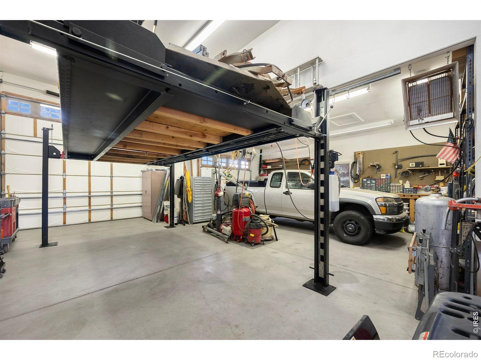 MLS Image #2 for 218  grand view circle,mead, Colorado