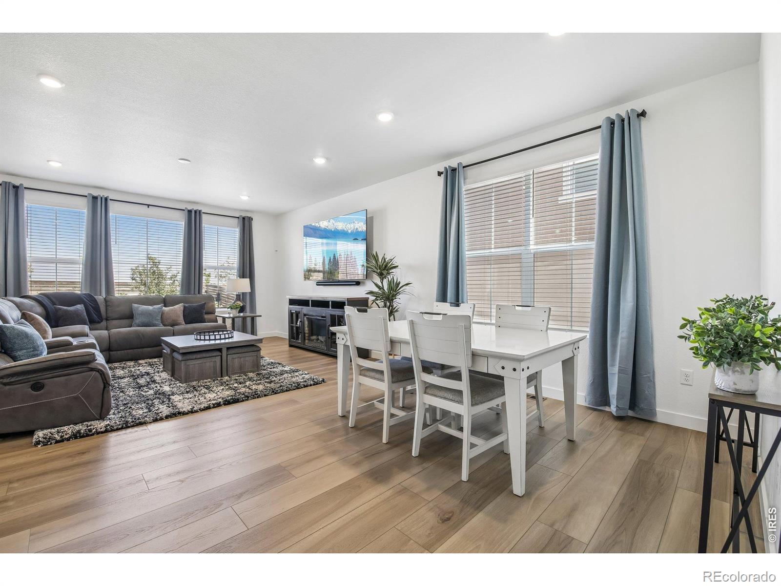 MLS Image #10 for 5571  inland avenue,firestone, Colorado