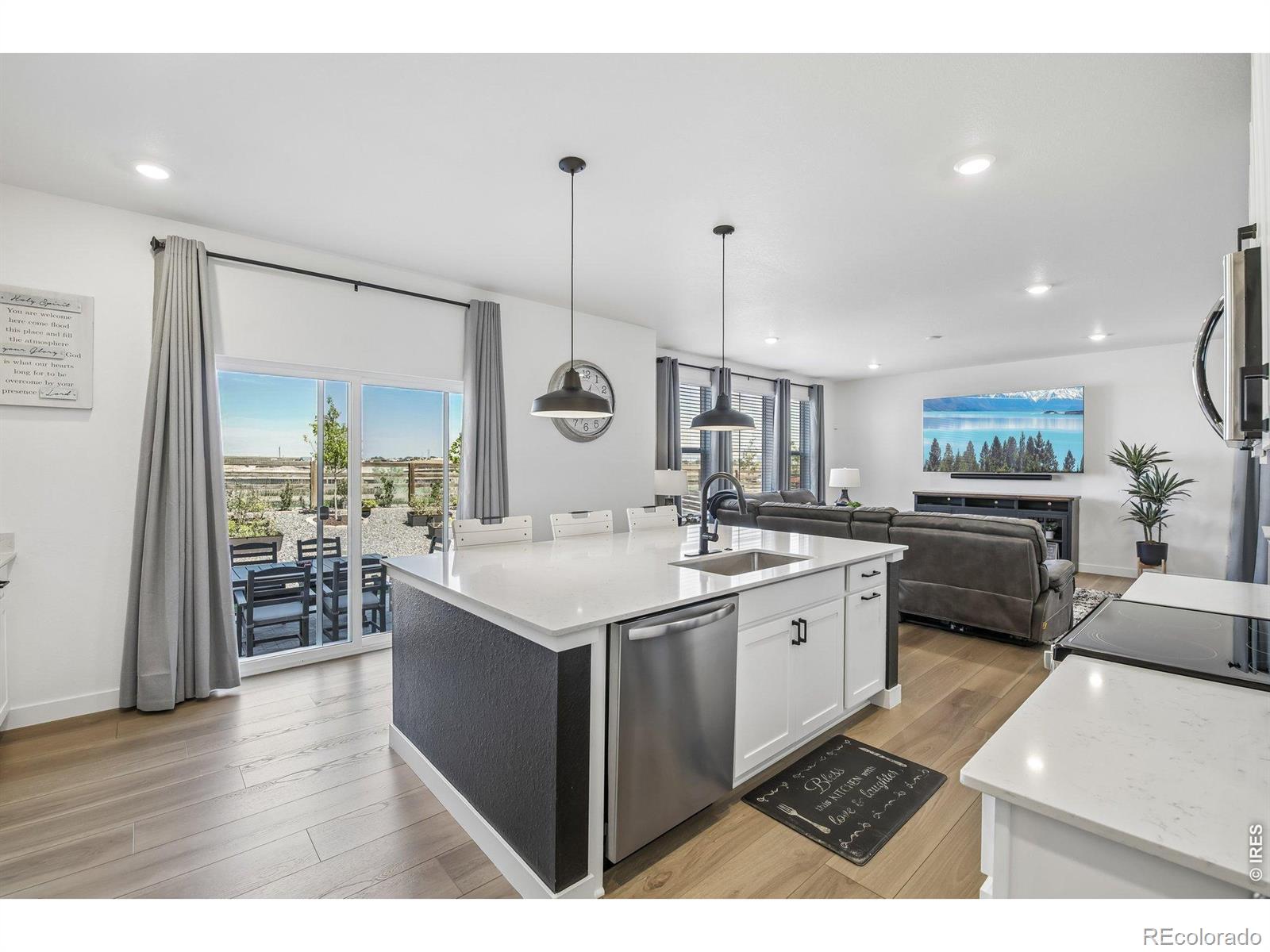 MLS Image #14 for 5571  inland avenue,firestone, Colorado