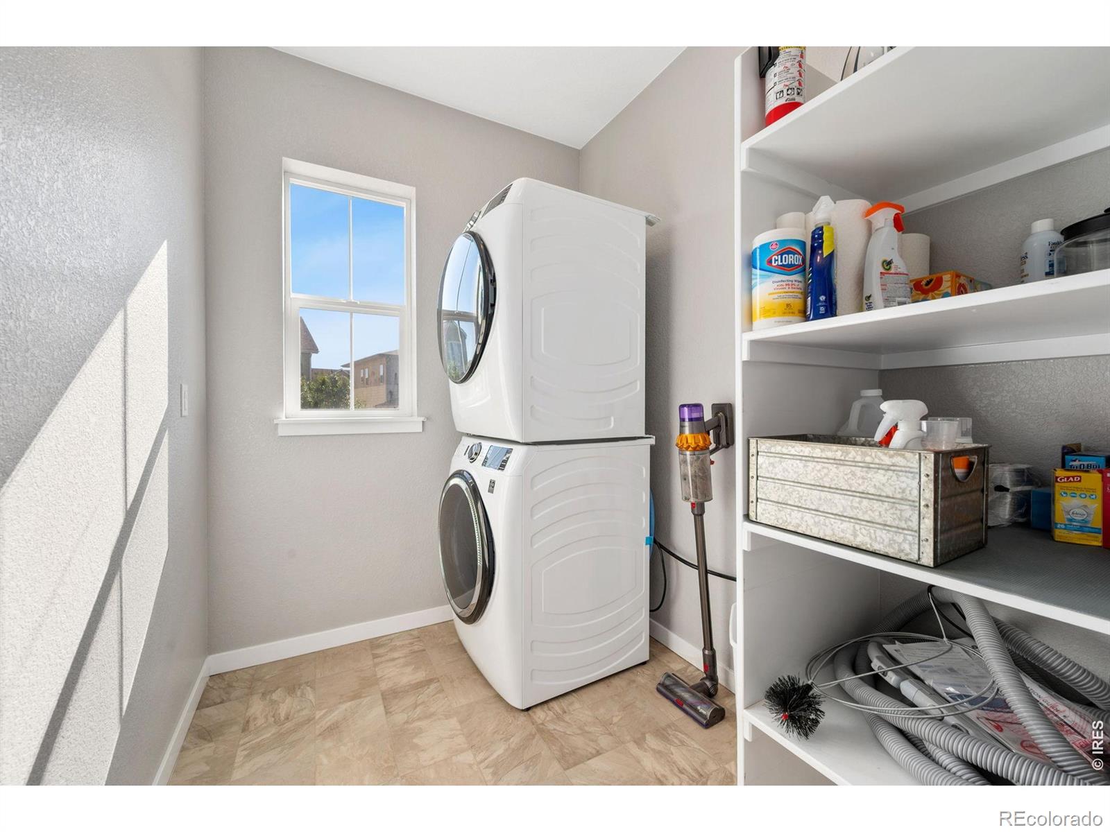 MLS Image #14 for 51  solstice court,erie, Colorado
