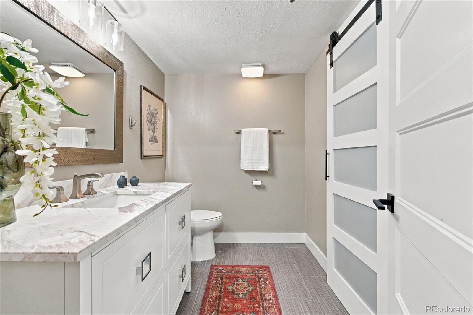 MLS Image #11 for 350 n detroit street,denver, Colorado