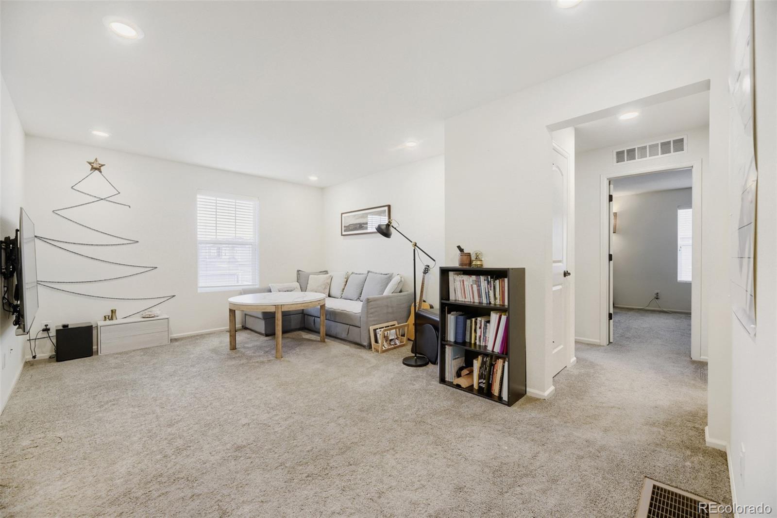 MLS Image #13 for 21855 e radcliff circle,aurora, Colorado