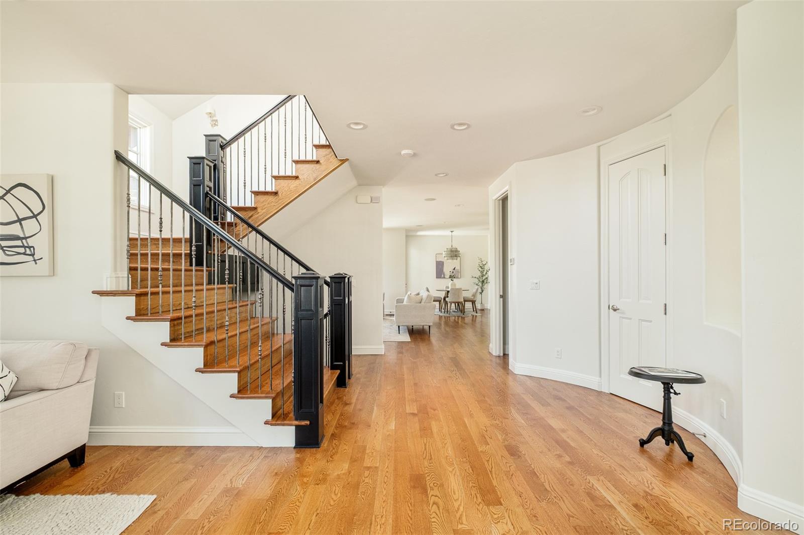 MLS Image #10 for 850 s st paul street,denver, Colorado