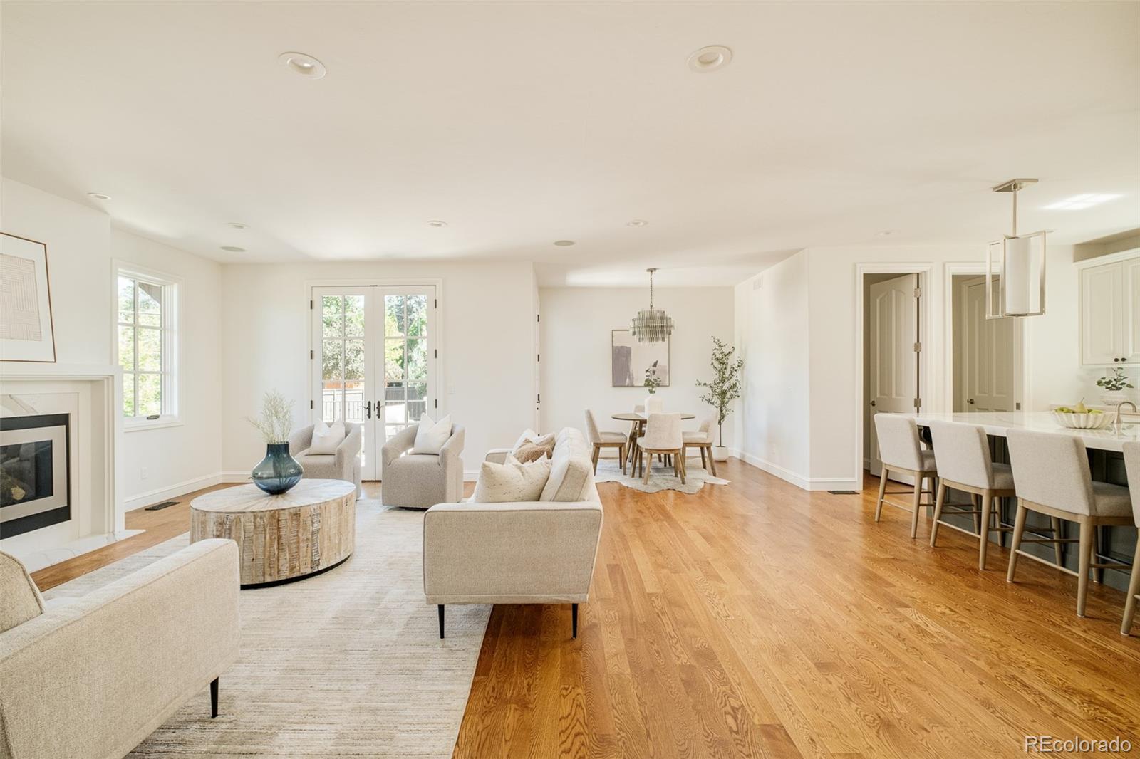 MLS Image #14 for 850 s st paul street,denver, Colorado