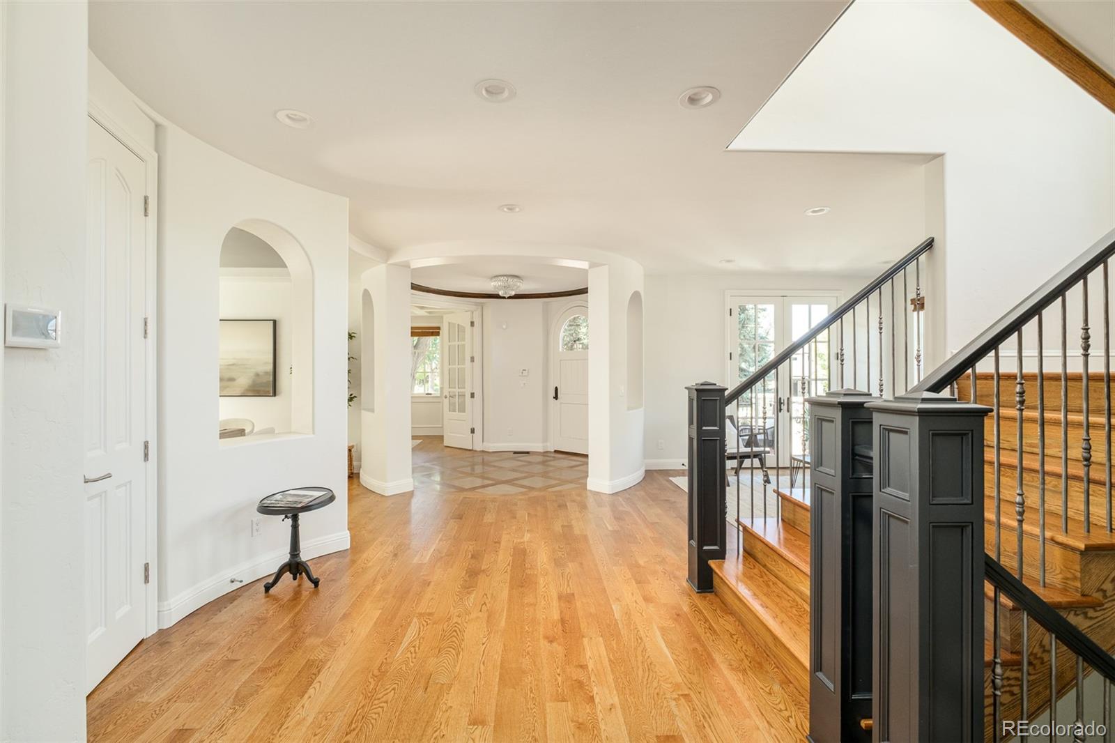 MLS Image #27 for 850 s st paul street,denver, Colorado