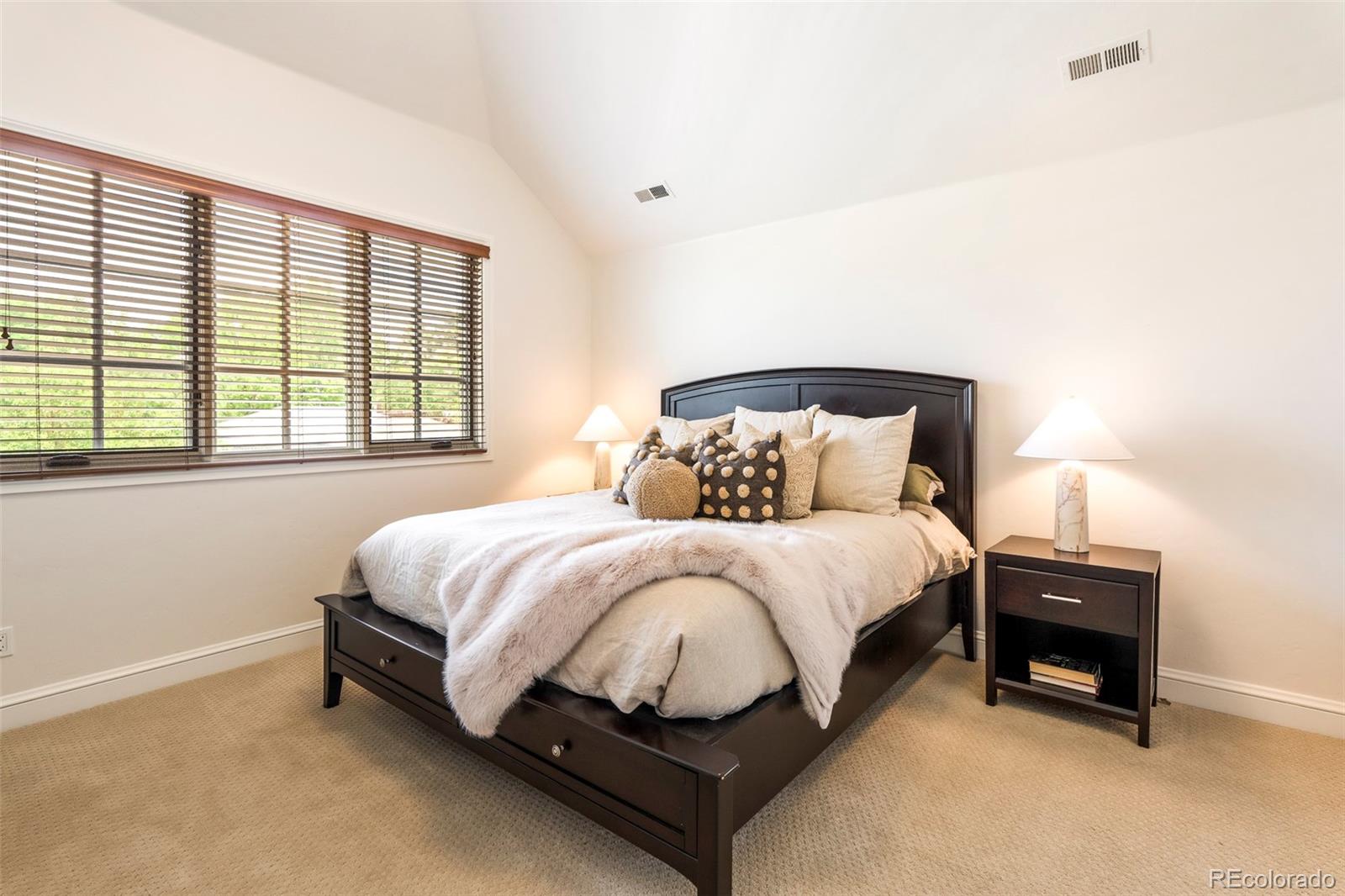 MLS Image #40 for 850 s st paul street,denver, Colorado