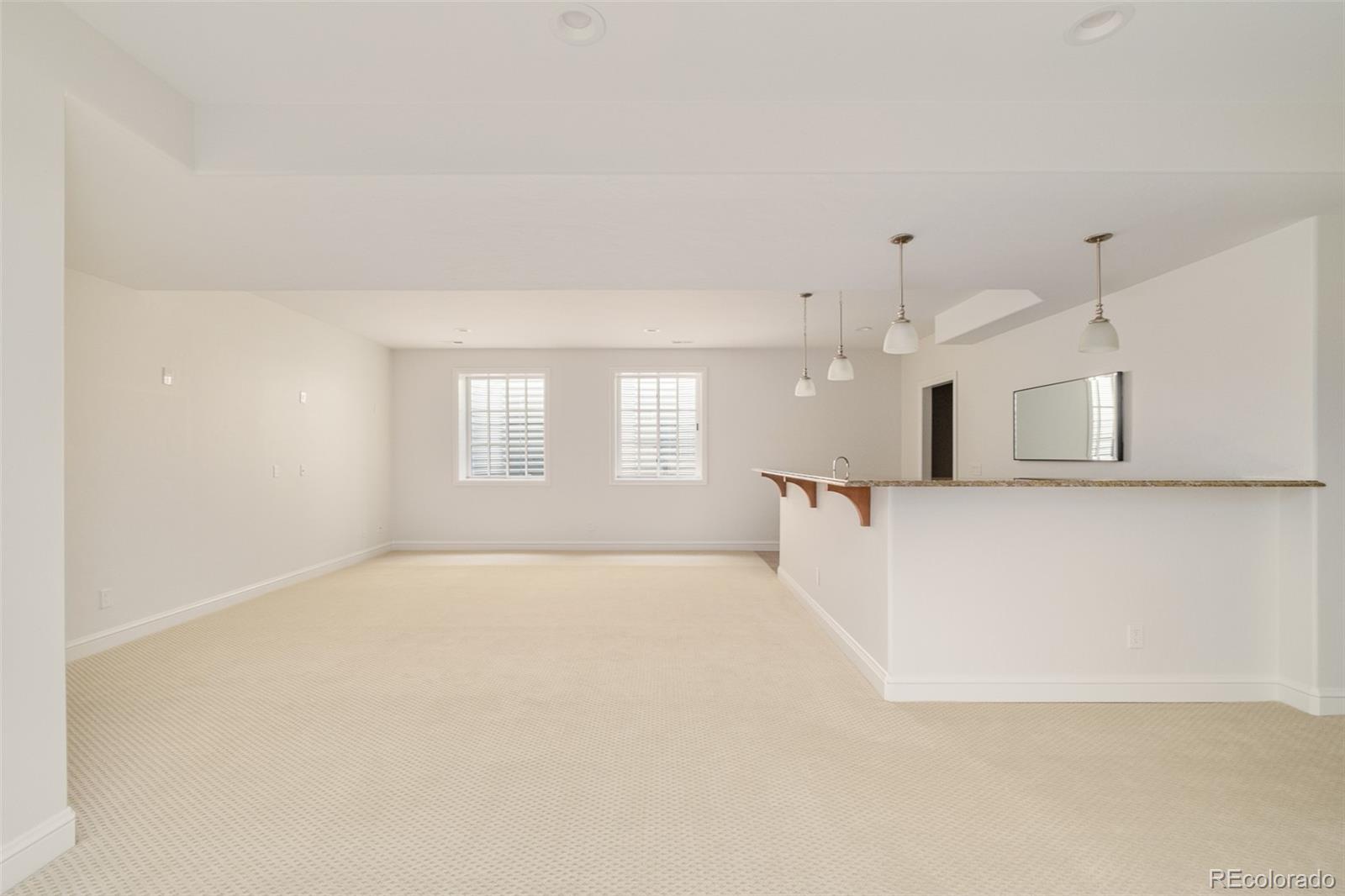 MLS Image #45 for 850 s st paul street,denver, Colorado