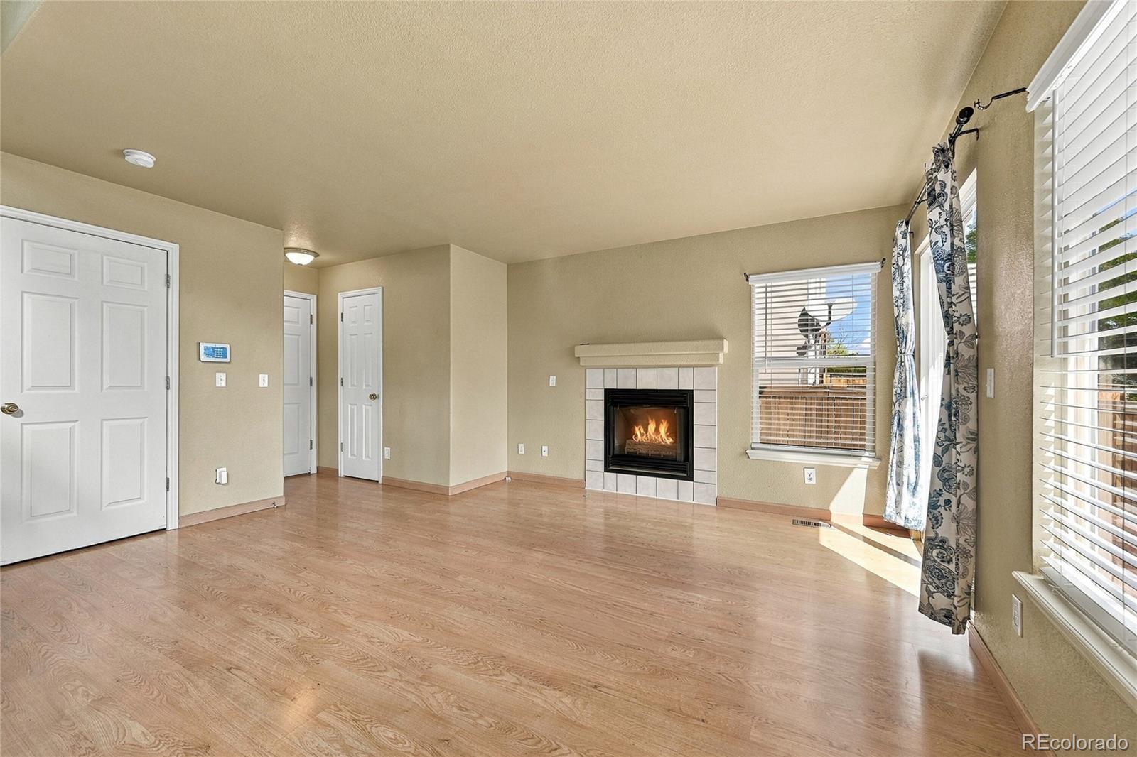 MLS Image #12 for 9706  queenscliffe drive,highlands ranch, Colorado