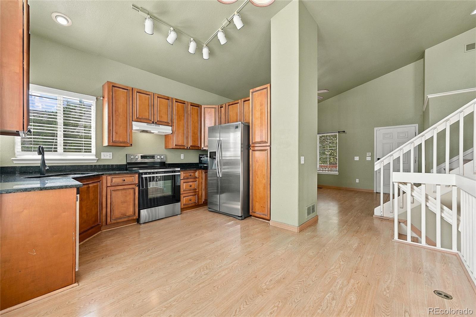 MLS Image #7 for 9706  queenscliffe drive,highlands ranch, Colorado