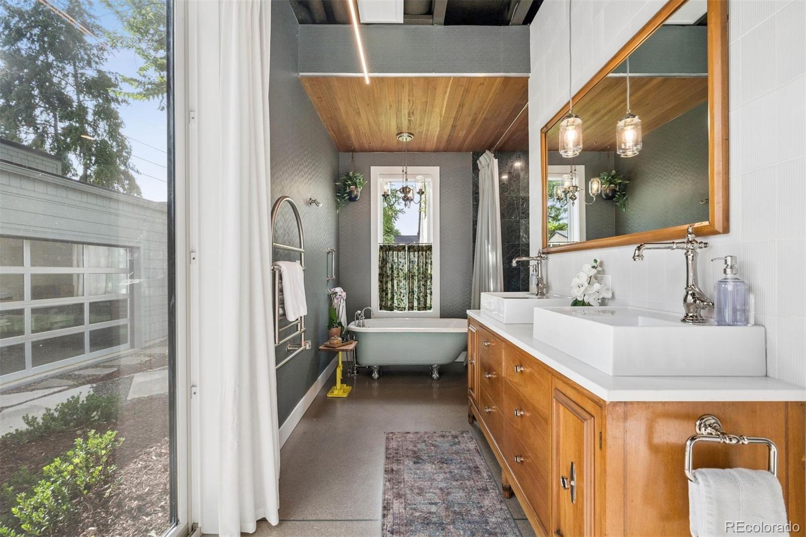 MLS Image #11 for 2324 s columbine street,denver, Colorado