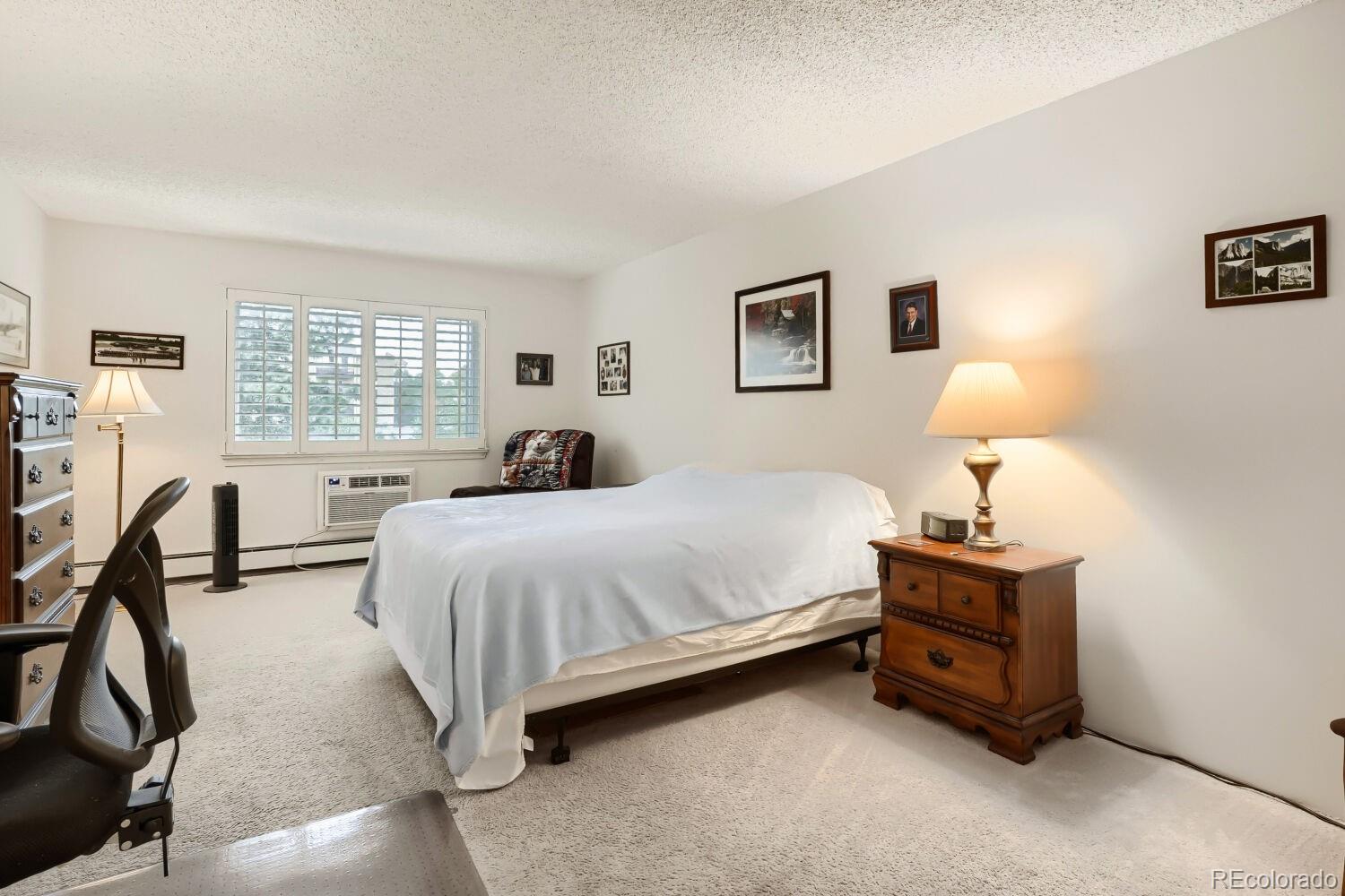 MLS Image #17 for 3465 s poplar street,denver, Colorado