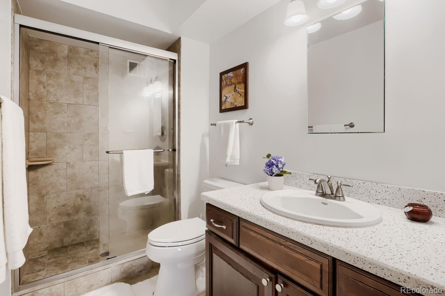 MLS Image #20 for 3465 s poplar street,denver, Colorado